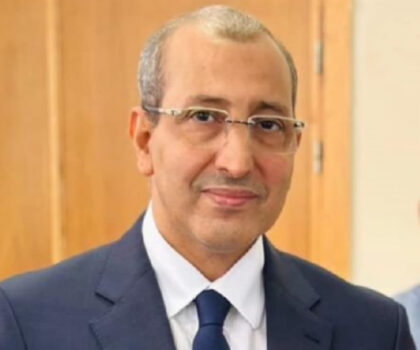 الصبتي يقف ميدانيًا على حملة طبية كبرى لإزالة “الجلالة” ببيوكرى