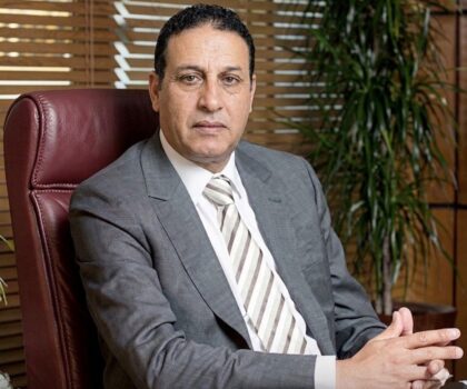 الدستور المغربي والشرعية السياسية: خصوصية النموذج وإشكالية التأسيس المتجدد