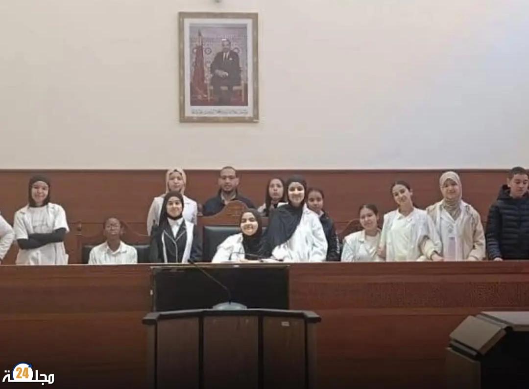 المحكمة الابتدائية ببيوكرى تفتح أبواب العدالة أمام التلاميذ في زيارة تربوية هادفة