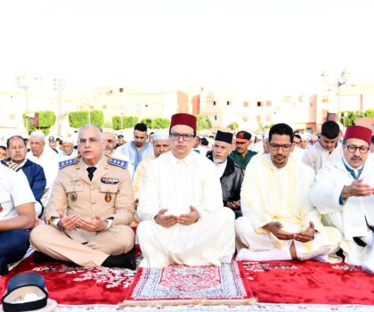 عامل إقليم الرحامنة يحي صلاة عيد الأضحى بمصلى المحسنين بمدينة بن جرير 