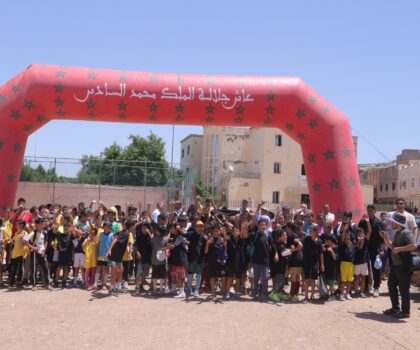 الرياضة للجميع : تنظيم قوافل رياضية في العالم القروي بأقاليم تنغير والرشيدية وميدلت وبني ملال.