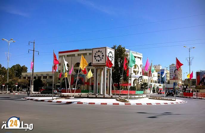 خريبكة تتزين لاستقبال ضيوف المهرجان الدولي للسينما الإفريقية