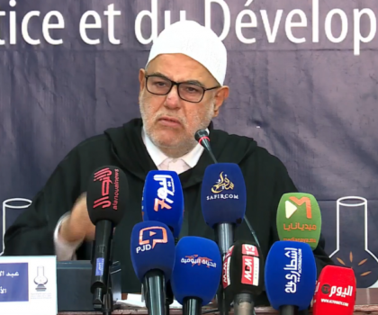 بنكيران يتهم جهات بالتحكم ومحاولة القضاء على العمل السياسي وحزب العدالة والتنمية