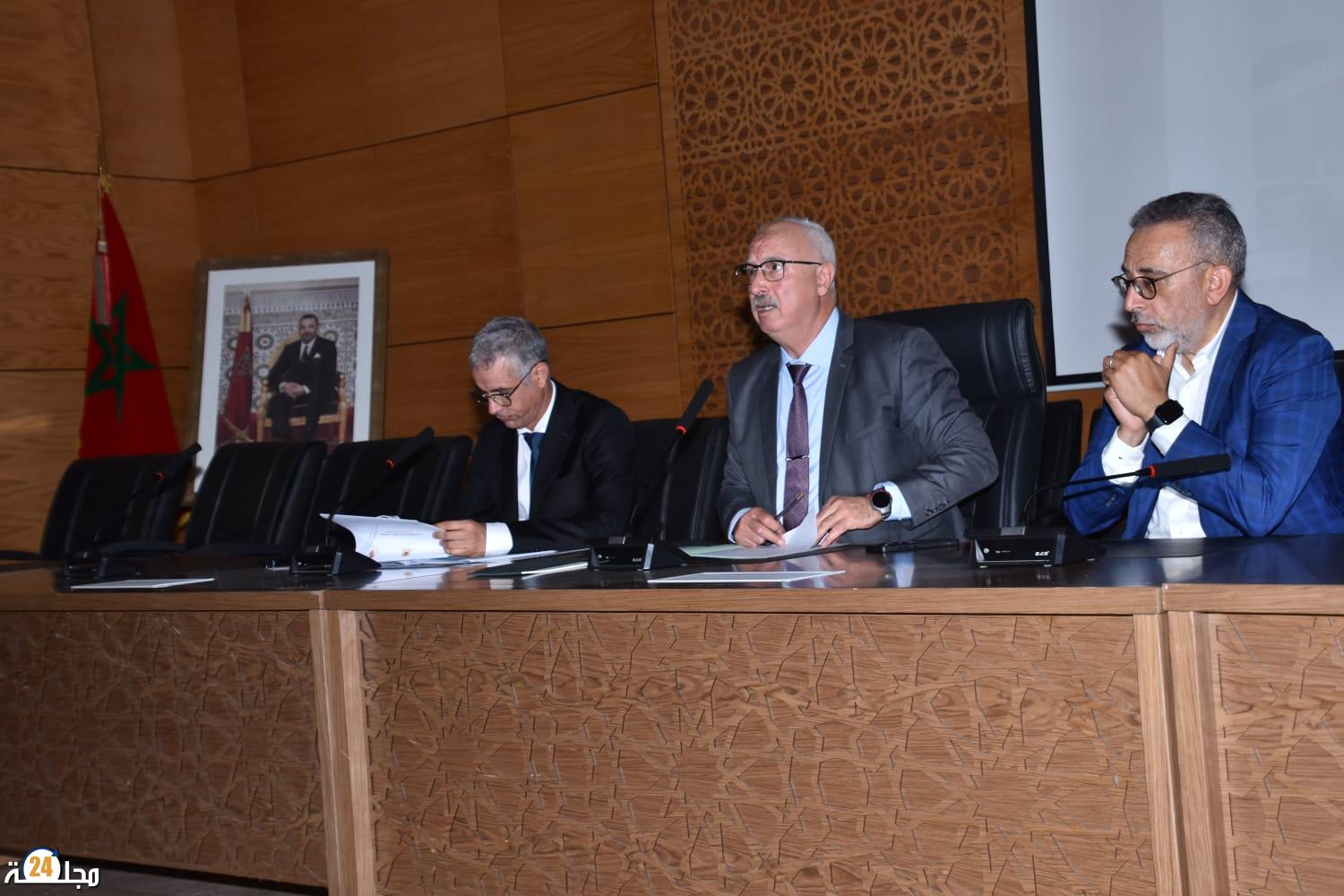 عامل الإقليم يتابع تقدم إنجاز مشاريع ذات أثر مباشر على تنمية تيزنيت