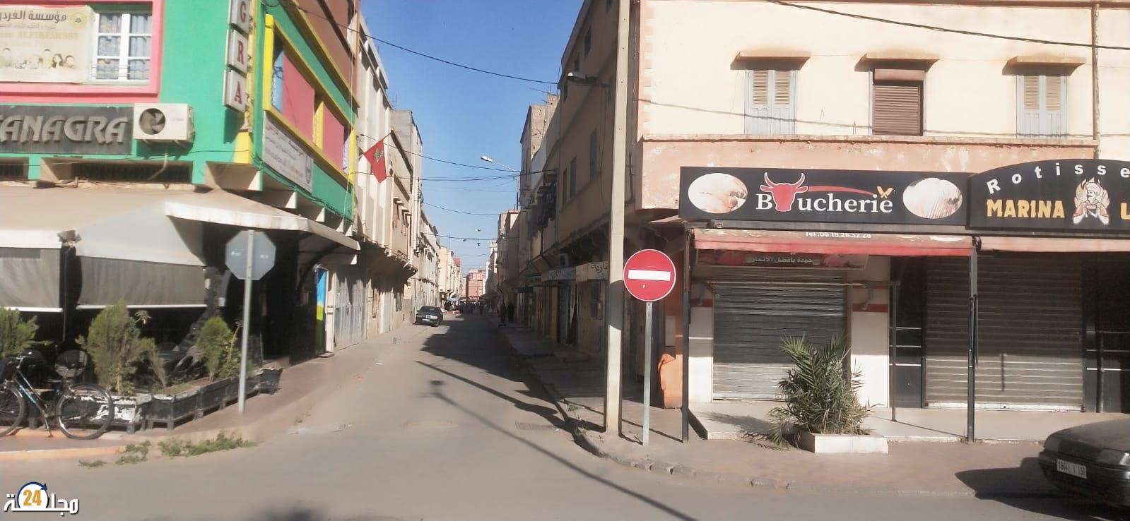 ساكنة زنقة الرماني بحي الفتح خريبكة تطالب الشركة المتعددة الخدمات باستبدال قناة الصرف الصحي