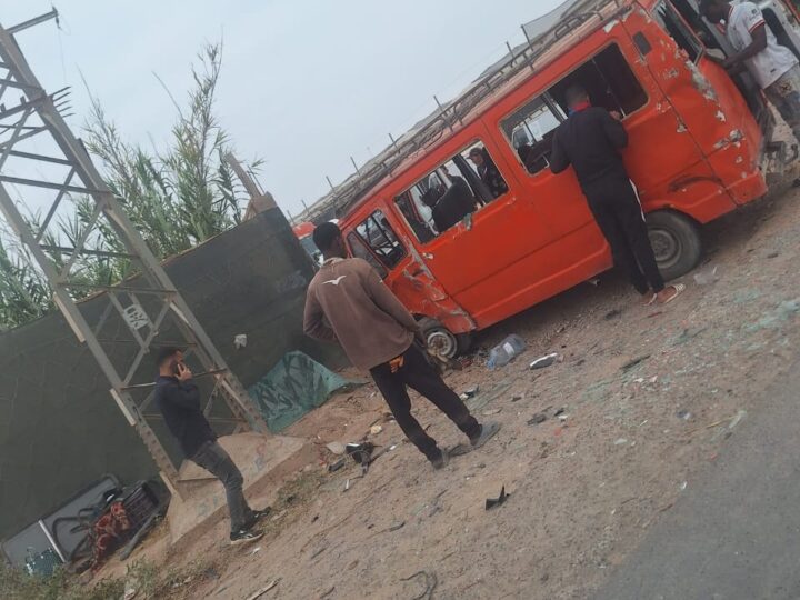 اصطدام عنيف بالبارج آيت عميرة يخلّف خسائر واستنفاراً للسلطات