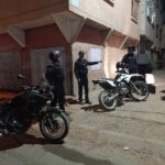 شرطة ابن جرير تضع حداً لـ”حرب الفتوات” بحي المجد.. توقيف 14 شخصاً وحجز أسلحة بيضاء