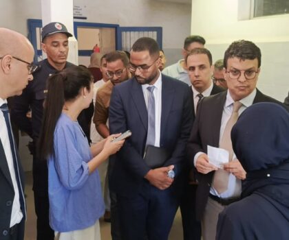عامل إقليم الرحامنة في زيارة ميدانية مفاجئة لعدد من المؤسسات الصحية بابن جرير