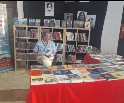 مكتبة بنعدادة.. جسر ثقافي يرافق المهرجانات السينمائية وينشر المعرفة السابعة