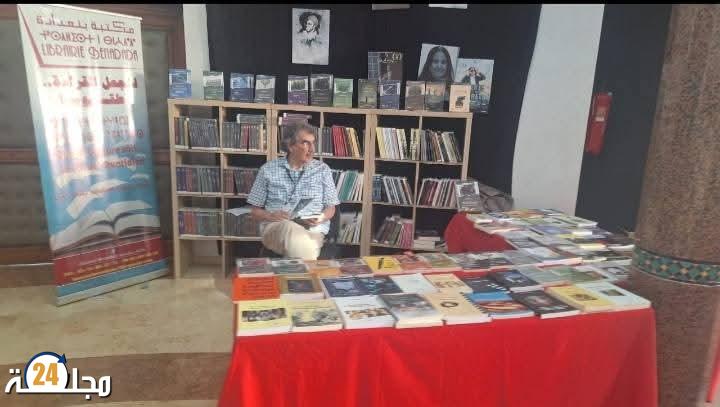مكتبة بنعدادة.. جسر ثقافي يرافق المهرجانات السينمائية وينشر المعرفة السابعة