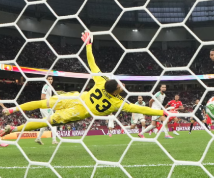 سويسرا تقصي الجزائر وتعبر إلى ثمن نهائي كأس العالم بثنائية نظيفة