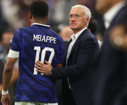 الصحافة الفرنسية تشن هجوما لاذعا على منتخب بلادها بعد الإقصاء أمام إسبانيا