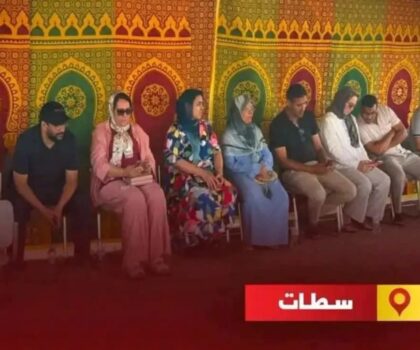 من خيمة الاعتصام إلى بلاغات النقابة… هل أصبح مجلس جماعة سطات خصماً وحكماً في الوقت نفسه؟