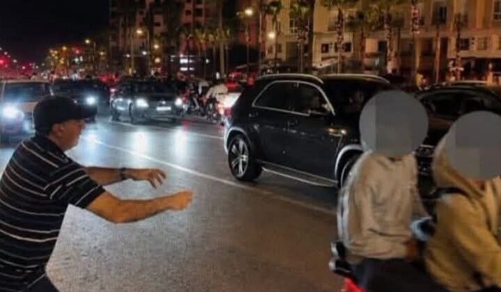 توقيف مشتبه فيهما بسرقة هاتف صحفي خلال احتفالات المونديال بكورنيش طنجة