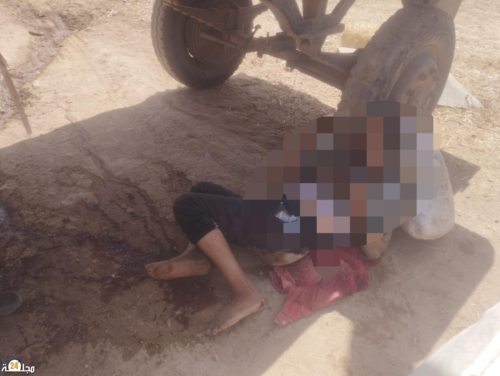 سطات : أربعيني يصارع الموت بعد دهسه بجرار فلاحي بضواحي ابن أحمد… وأسئلة معلقة حول مسار الحادث
