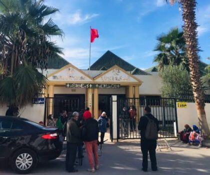 مسير “كرين بارك” بسطات يجر موظفين إلى القضاء بسبب ما اعتبره شططًا في التنفيذ