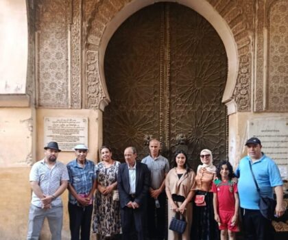 ريشات ترسم الجمال وقيم المواطنة… مبادرة فنية تطوعية