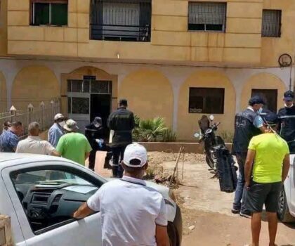 العثور على جثة داخل منزل بتمارة يفتح تحقيقًا لكشف ملابسات الوفاة.