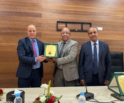 جامعة الحسن الأول تحتضن حفل تخرج الفوج الأول من ماستر القانون المدني وتقنيات التوثيق والرقمنة لفائدة أطر وزارة العدل