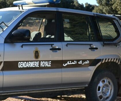 درك القنيطرة يضطر لإطلاق رصاص تحذيري لصد هجوم محتجين وإصابة شخصين وعنصرين أمنيين