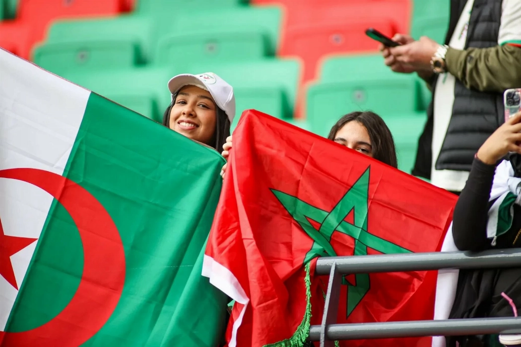 قمة مغاربية حاسمة بين المنتخب المغربي ونظيره الجزائري في كأس أمم إفريقيا للسيدات