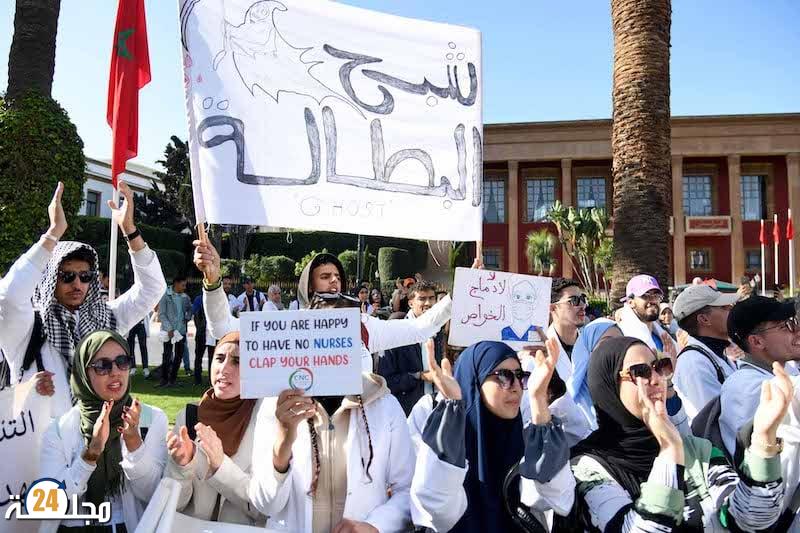 الممرضون خريجو المعاهد الوطنية بين شبح العطالة وتبخر حلم التوظيف.