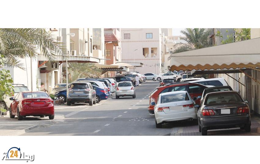 سيارات متوقفة بأزقة بيوكرى تثير شكايات المواطنين.. ومطالب بإبعاد المركبات غير المؤمَّنة عن الشارع العام