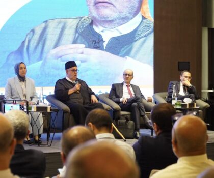 بنكيران يهاجم أخنوش وينتقد وعود 5000 درهم.. ويؤكد: الحكومة في المغرب لا تحكم بشكل مطلق