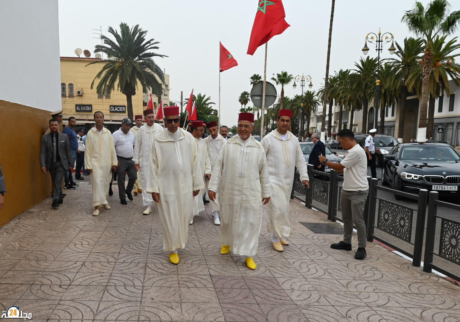 تسليم هبة ملكية كريمة لضريح الولى الصالح سيدي لغليمي بمدينة سطات