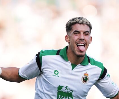 المغربي ياسر الزابيري يقود راسينغ سانتاندير للفوز بثنائية ويرتقي لوصافة هدافي الدوري الإسباني