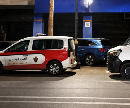 سقوط غامض لشابة من نافذة شقة يستنفر المصالح الأمنية بطنجة