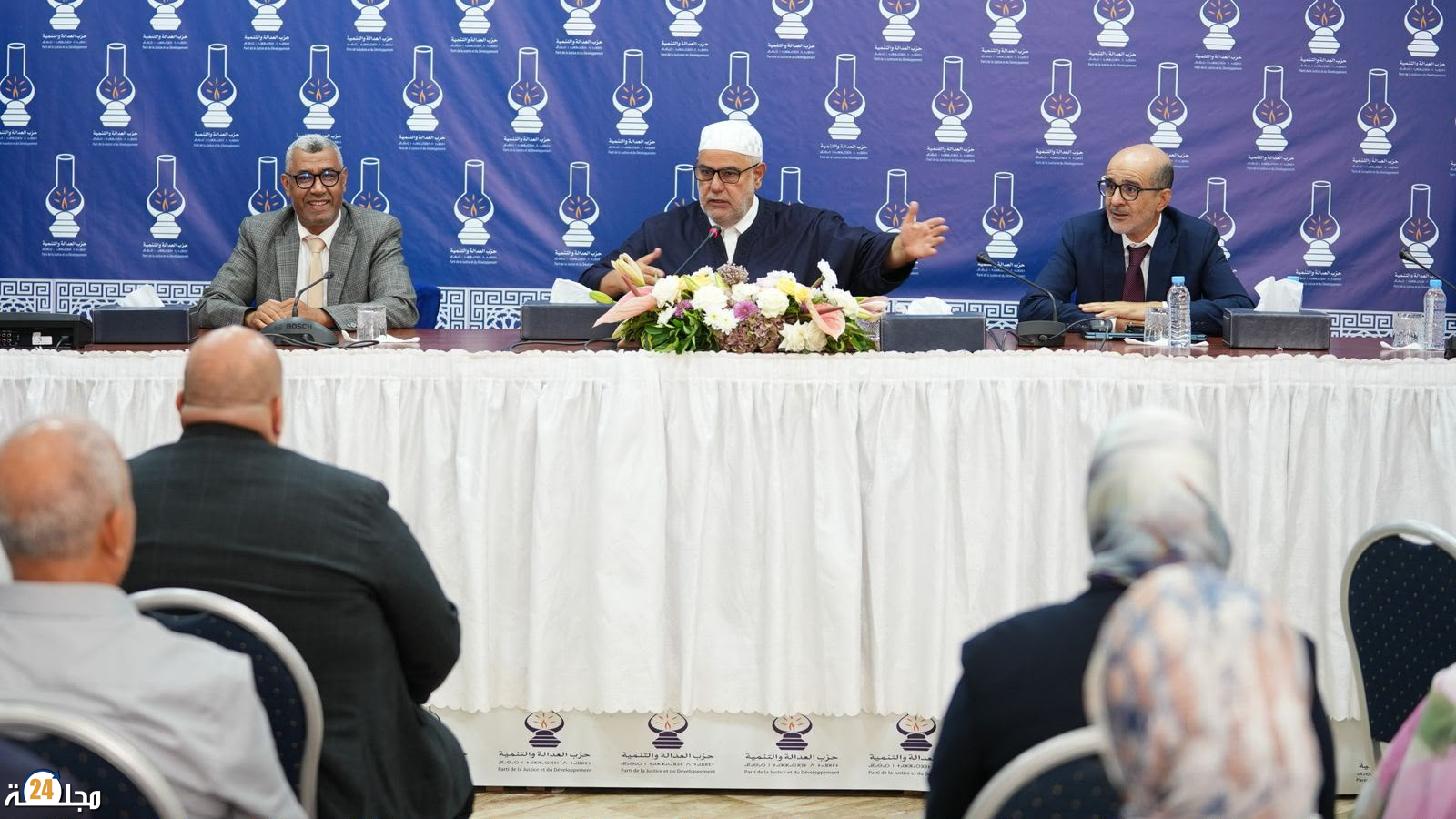 الأمانة العامة للبيجيدي تضع ثقتها في إدريس الأزمي لقيادة الفريق النيابي وبوانو نائباً لرئيس مجلس النواب