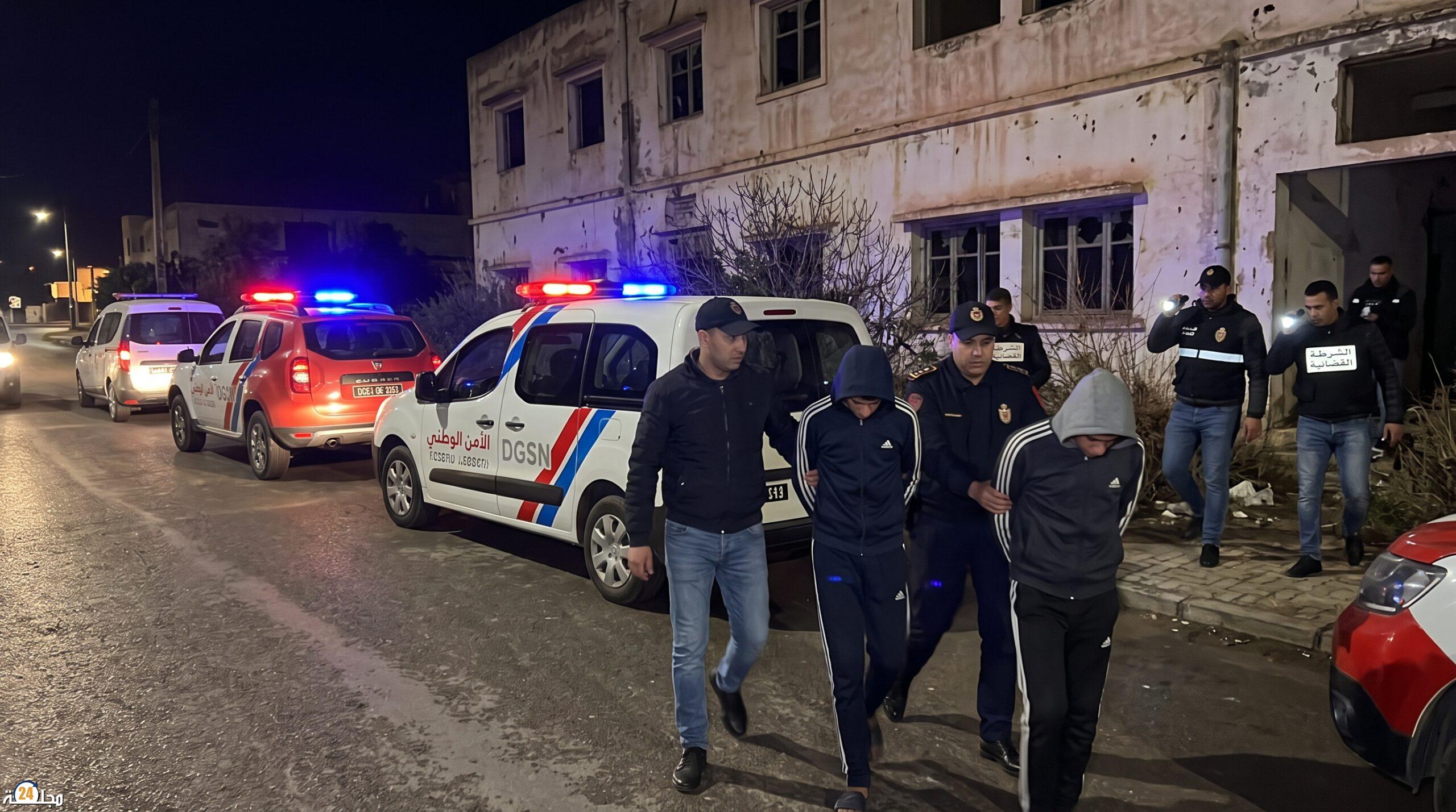 سطات.. توقيف ثلاثة قاصرين تتراوح أعمارهم بين 14 و17 سنة للاشتباه في تورطهم في قتل شخص في وضعية تشرد داخل بناية مهجورة