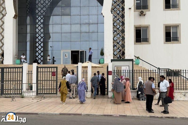 شكاية تهز تمارة.. صفحة إخبارية بلا سند قانوني في قلب اتهامات بالتشهير والسب والقذف
