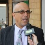 تطوان تحتفي ببلعيد أكريديس.. تكريم مستحق لمسار مسرحي حافل بالعطاء