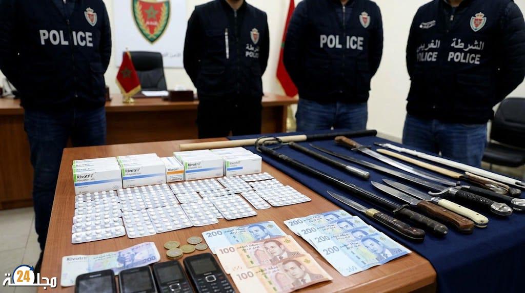 ابن جرير.. إيداع ثلاثة أشخاص السجن بعد توقيفهم وحجز 160 قرصاً مهلوساً وأسلحة بيضاء