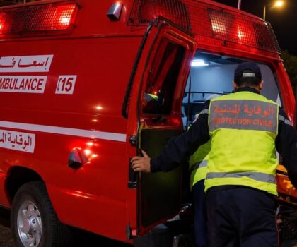 فاجعة طرقية بجرسيف.. مصرع 4 أشخاص وإصابة 3 آخرين في اصطدام مروع بين سيارتين ودراجة هوائية