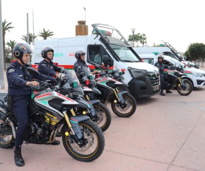 الأمن الوطني يطلق الوحدة المتنقلة لشرطة النجدة «UMPS» بمنطقة عين السبع الحي المحمدي بالبيضاء