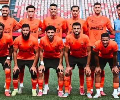 نهضة بركان يضع قدماً في دور المجموعات بفوز ثمين خارج الديار على ستار سبورت السيراليوني